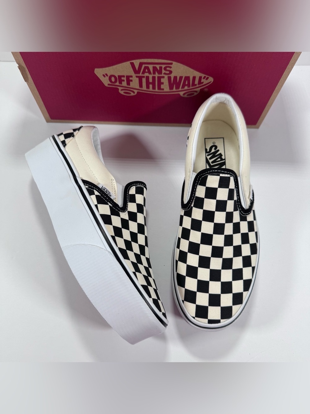 Vans Classic Slip-On Stackform Checkerboard Black Classic White Sneakers Women 8